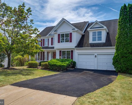 9250 Weathersfield Dr, Bristow