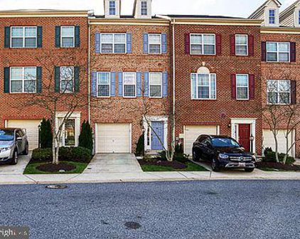 12812 Gladys Retreat Cir Unit #51, Bowie