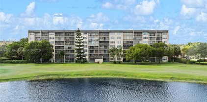 3300 W Rolling Hills Cir Unit #605, Davie