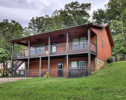 4063 Wears Cove Rd, Sevierville