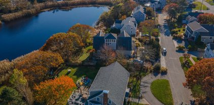 189 Breakwater Shores Dr, Barnstable