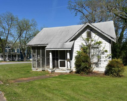 1001 E Frederick, Gaffney