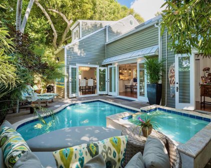 1017 Angela Street, Key West