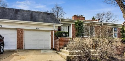 2611 E Garden Walk Drive, Arlington Heights