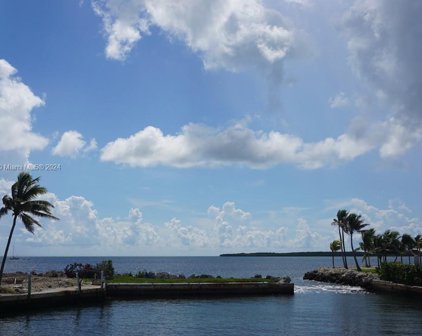 11 Old State Rd, Key Largo