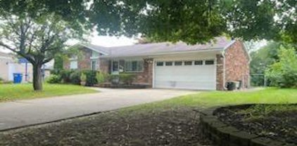 29617 MACKENZIE, Warren