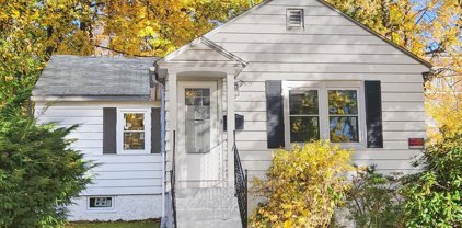 4 Pomona Rd, Worcester