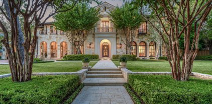 3244 Chevy Chase Drive, Houston