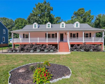 4916 Cochise Trail, North Chesterfield