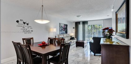 3531 Inverrary Dr Unit #208, Lauderhill