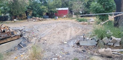 506 N Transportation Dr, Devine