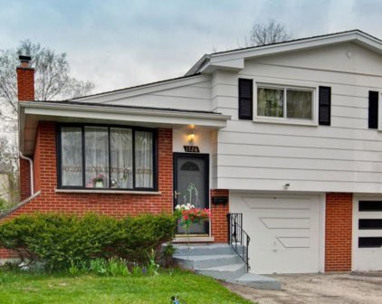 1726 N Wilshire Avenue, Arlington Heights