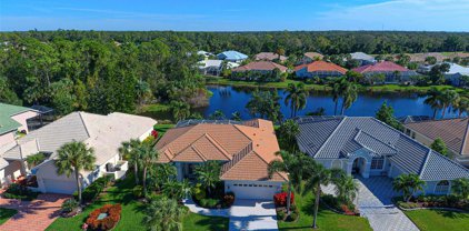 618 Pond Willow Lane, Venice