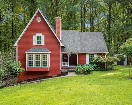 1143 Wind Hill Lane SW, Marietta