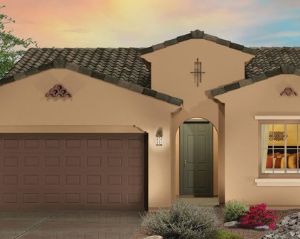 1564 N Ruff, Green Valley