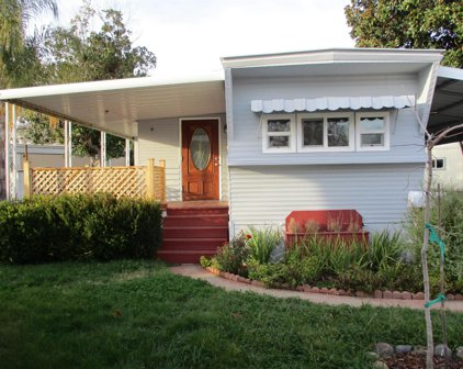 28 SHADY OAKS Drive, Folsom