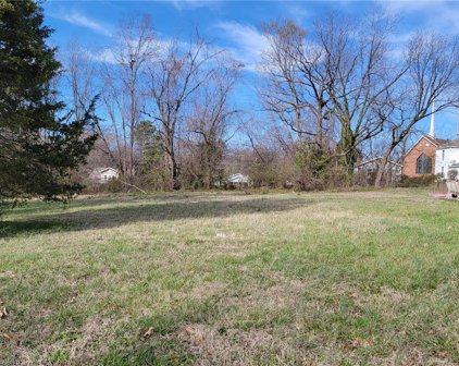 1301 R C Baldwin Avenue, High Point