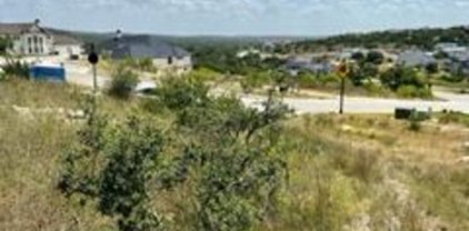 10402 Kendall Cyn, San Antonio