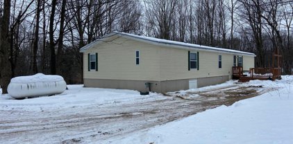 469 W Baseline, Shelby Twp
