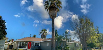8506 Chimineas Avenue, Northridge