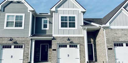 5614 Dockside Drive, Rockvale