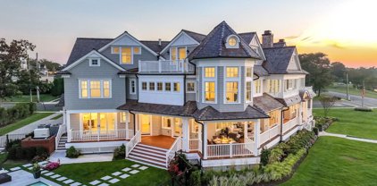 65 South Boulevard, Spring Lake