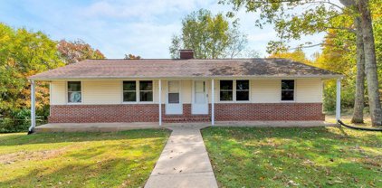 1480 West River Rd, Scottsville