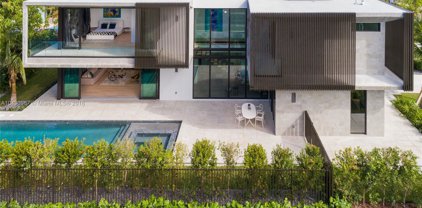 705 W Dilido Dr, Miami Beach