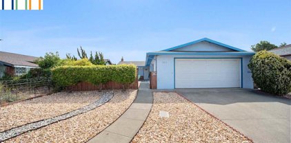 424 Harbor Light Rd, Alameda