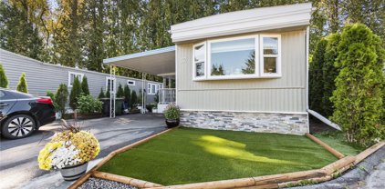 8220 King George Boulevard Unit 52, Surrey