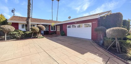 1862 Bahia St, San Mateo