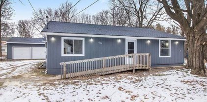 803 E BAIRD, Holly Vlg