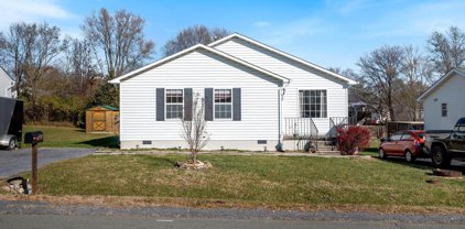 823 Butler Ave, Winchester