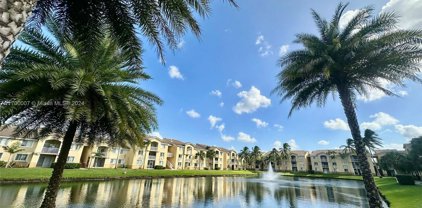 2620 S University Dr Unit #105, Davie