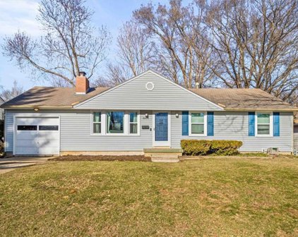 8908 W 82nd Terrace, Overland Park
