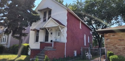 44 East Avenue, La Grange