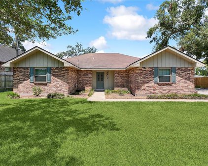 700 Tullulah  Avenue, River Ridge