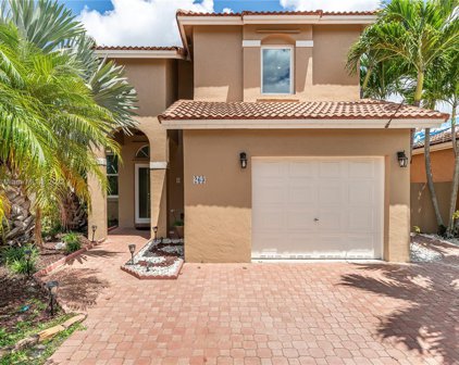 263 Nw 107th Ave, Pembroke Pines