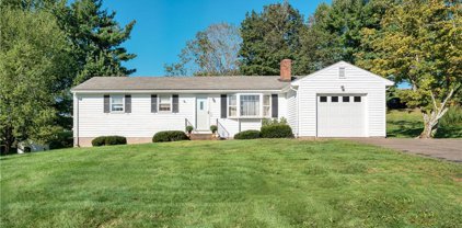 733 Laurel Grove Road, Middletown