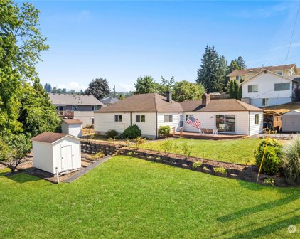 1406 Shattuck Avenue S, Renton