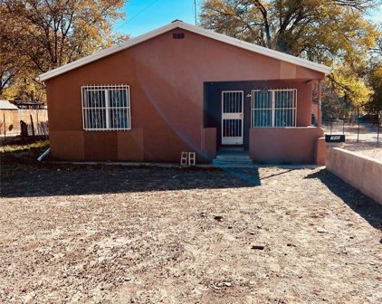 702 Fairview Lane, Espanola
