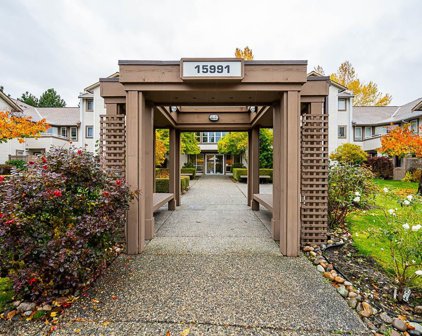 15991 Thrift Avenue Unit 209, White Rock
