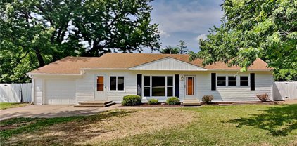 7930 Armstrong Avenue, Kansas City