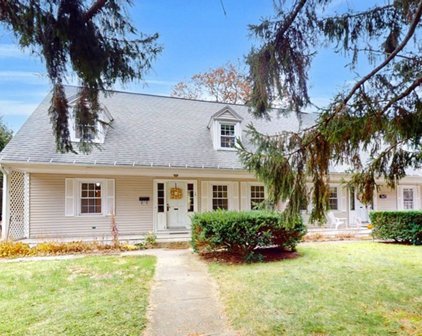 15 Woodland St Unit 15, Northbridge