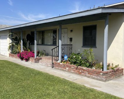 4530 Lindsey Avenue, Pico Rivera