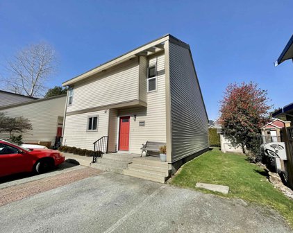 6230 E Greenside Drive, Surrey