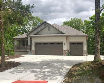1701 Locust Street, Oak Grove