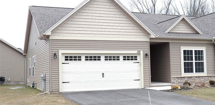 137 Golden Oaks  Way, Gates-262600