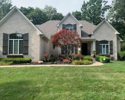 4154 Whitetail Woods Drive, Bargersville