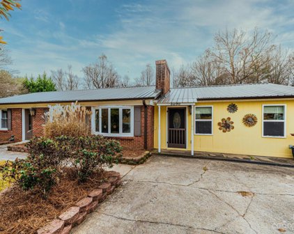 3290 Pineburr  Road, Lenoir